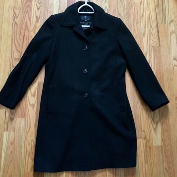❌SOLD❌Gallery Black Wool Coat - Picture 4 of 9